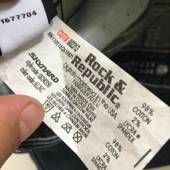 Rock & Republic blue jeans - Picture 11 of 12